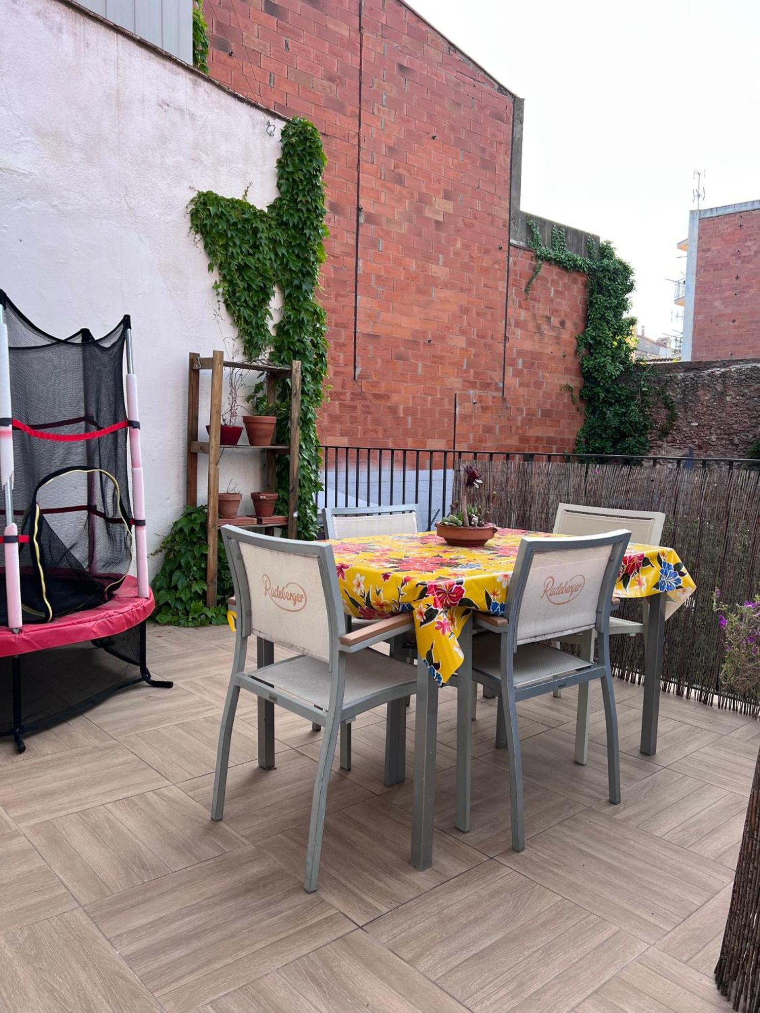 Alojamiento Con Encanto En Planta Superior Ideal Para Trabajo Y Escapadas Familiares En Montserrat Esparreguera Exteriér fotografie