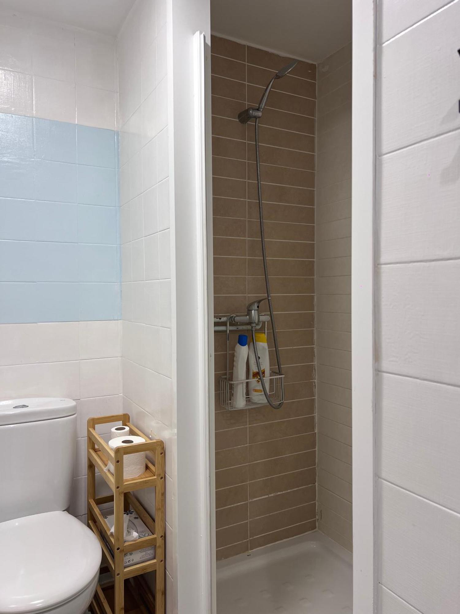 Alojamiento Con Encanto En Planta Superior Ideal Para Trabajo Y Escapadas Familiares En Montserrat Esparreguera Exteriér fotografie